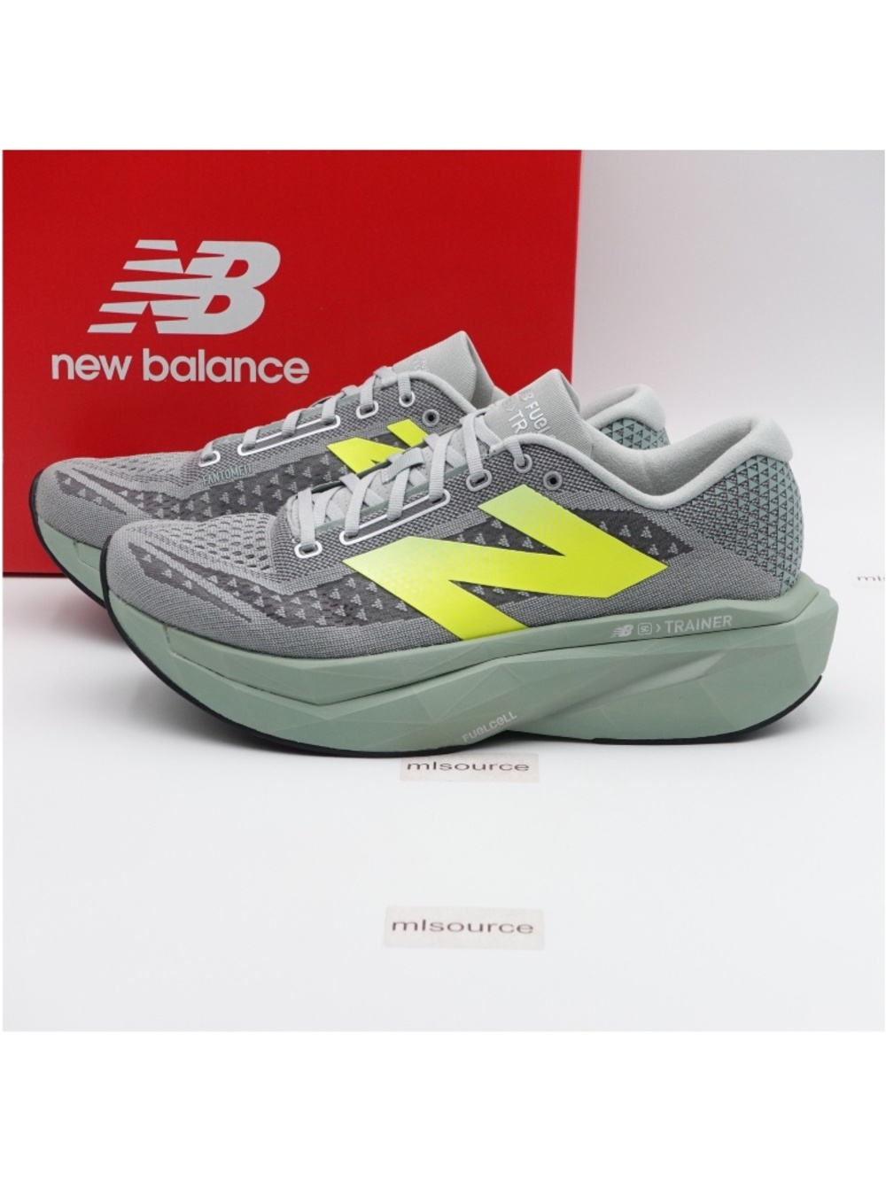 NEW Size 12 WIDE 2E Men's New Balance FuelCell SuperComp Trainer v3 Running Shoe